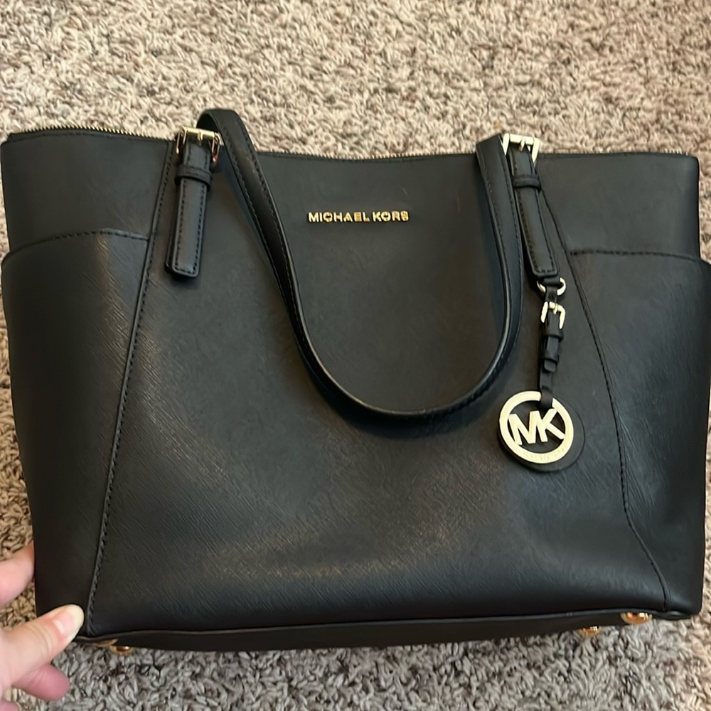 Michael Kors large jet set tote
